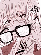 戴眼鏡的二人